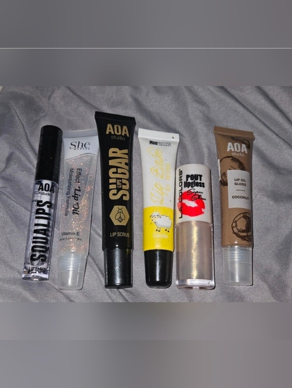 Lip Bundle- Lip Mask, Lip Scrub, Lip Balm + More BNIB